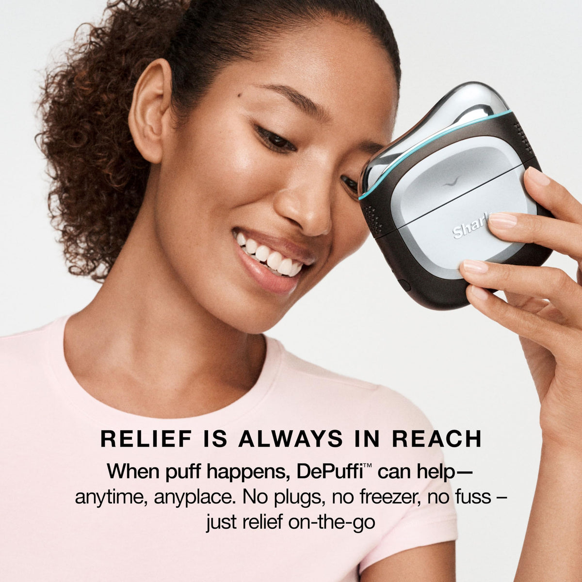 Hot & Cold Facial Therapy Device for Depuffing & Contouring Skin